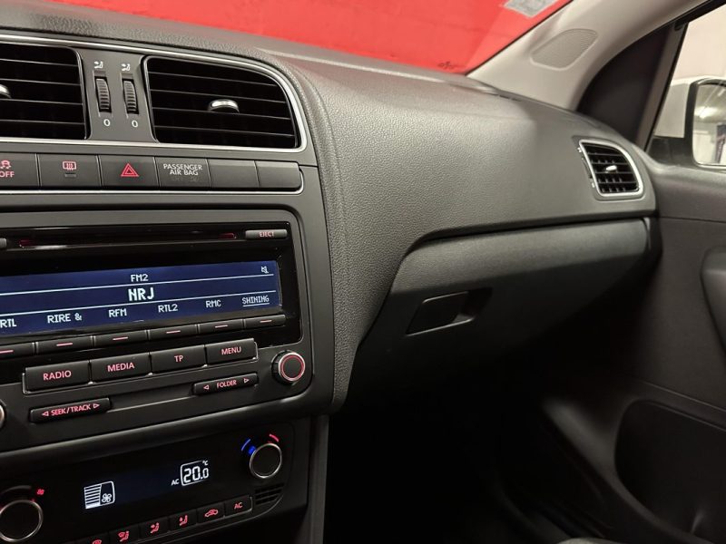 VOLKSWAGEN POLO 1.4 85 CONFORTLINE DSG7 - Très bon état - Garantie 6 mois - 1ère Main - 