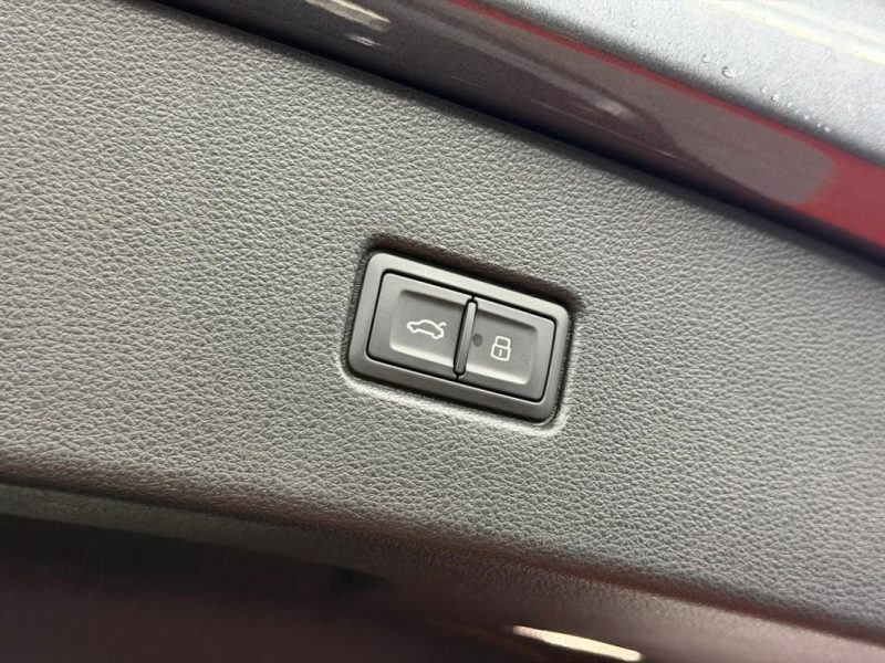 AUDI Q5 SPORTBACK 50 TFSI E 299CH QUATTRO S TRONIC 7 2023