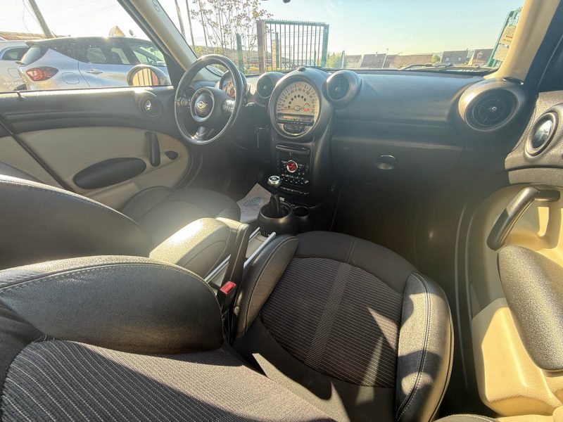 MINI 2 R60 COUNTRYMAN 1.6D - 16V TURBO COOPER D 112CV 2011