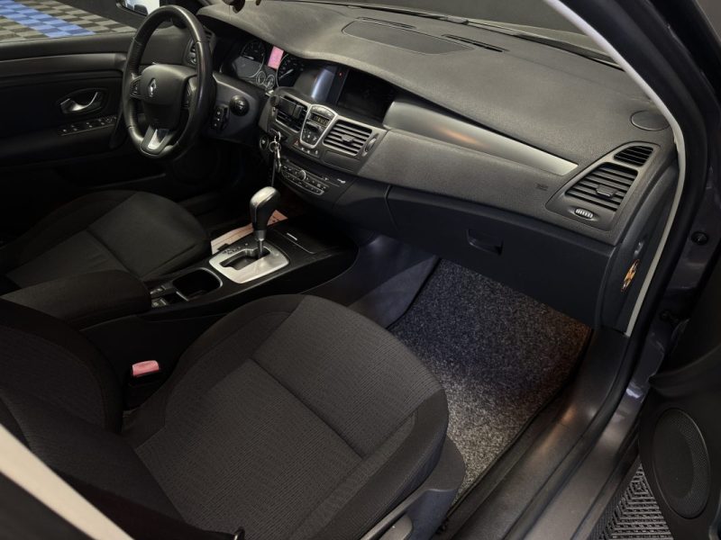 RENAULT LAGUNA III 2.0 DCI 150ch FAP CARMINAT BVA