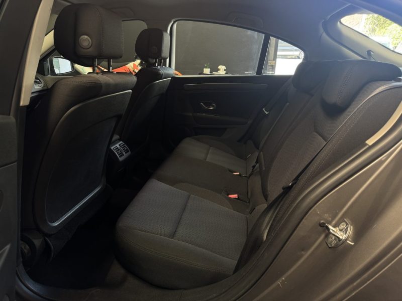 RENAULT LAGUNA III 2.0 DCI 150ch FAP CARMINAT BVA