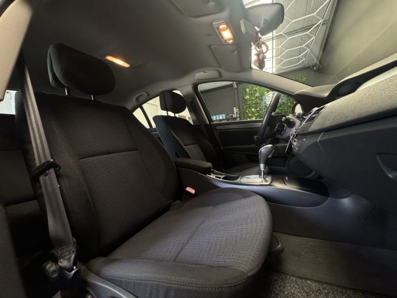 RENAULT LAGUNA III 2.0 DCI 150ch FAP CARMINAT BVA