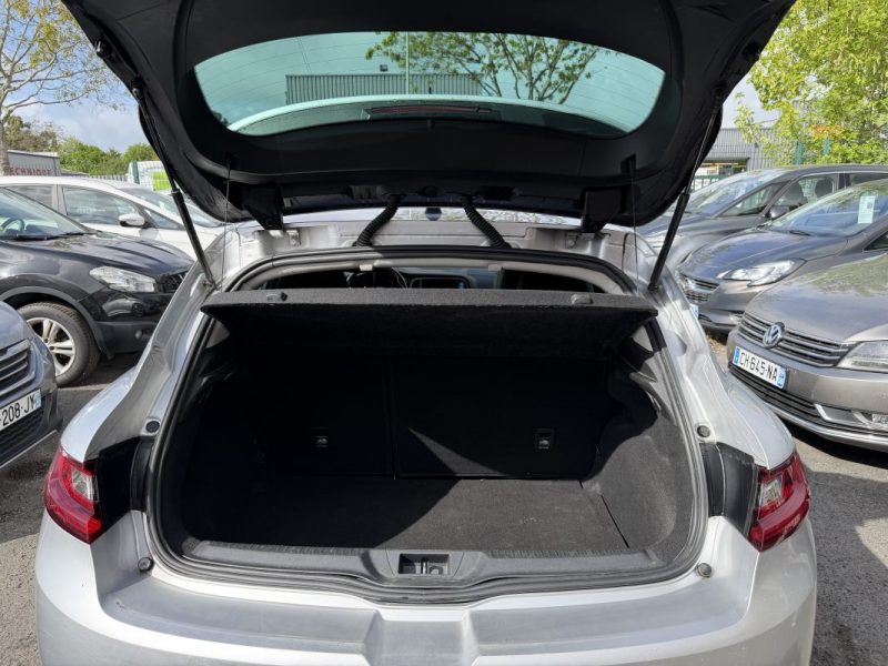 RENAULT MEGANE IV 1.6 DCI 130 cv - GARANTIE 12 mois - Intens 