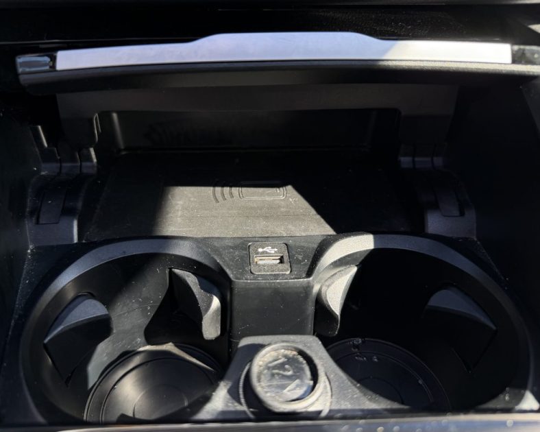 BMW Série 2 218iA 156ch M Sport – Harman kardon – 11960 km – Comme Neuve – Pack M – Full options
