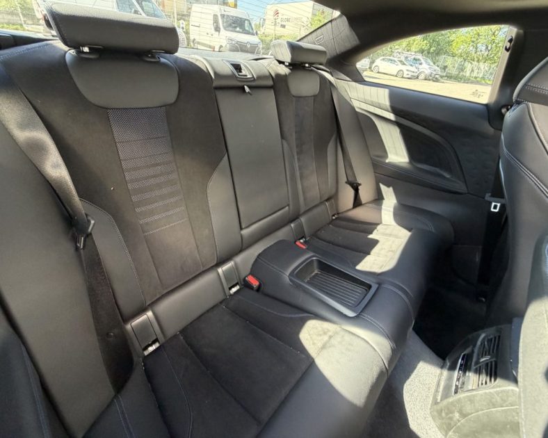 BMW Série 2 218iA 156ch M Sport – Harman kardon – 11960 km – Comme Neuve – Pack M – Full options