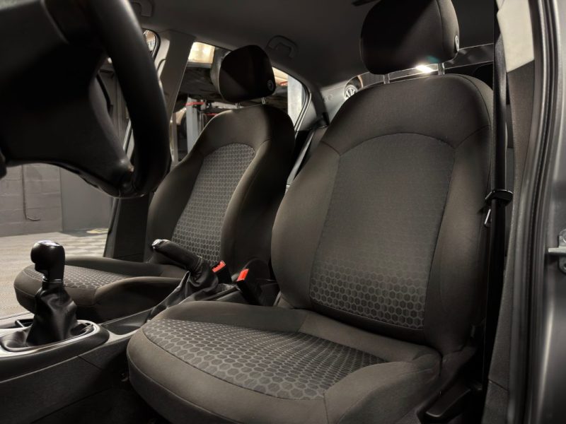 OPEL CORSA 5 V 1.4 90 Cv 5 PORTES / ATTELAGE CRIT AIR 1 - GARANTIE 1 AN