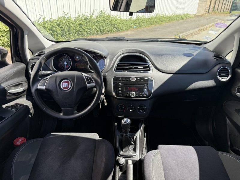 FIAT PUNTO 1.2 8V 69CH YOUNG 5P 2015