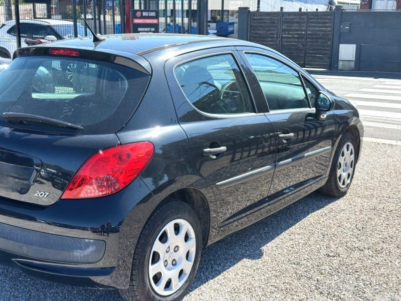 PEUGEOT 207 1.4 HDI 70CV PREMIERE MAIN 