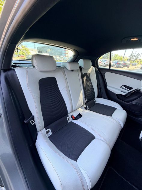 MERCEDES CLASSE A A 180 D 7G-DCT STYLE LINE 2019