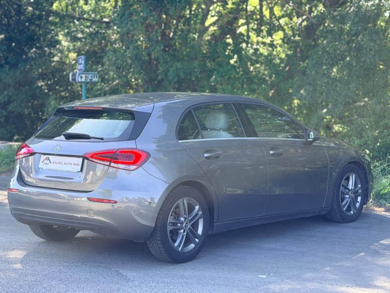 MERCEDES CLASSE A A 180 D 7G-DCT STYLE LINE 2019