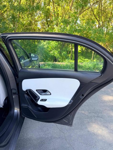 MERCEDES CLASSE A A 180 D 7G-DCT STYLE LINE 2019