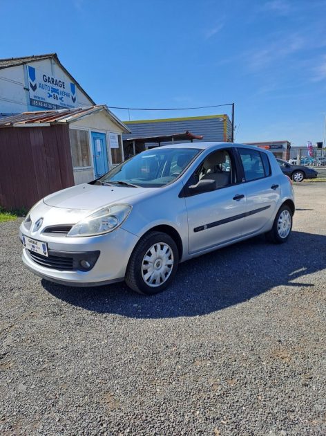 RENAULT CLIO III CONFORT DYNAMIQUE 1.5DCI 85 2006
