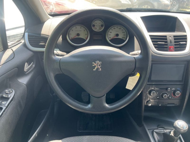 Peugeot 207 1.4i 95 Ch Garantie