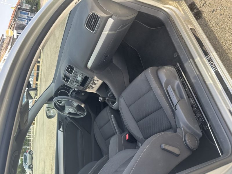 VOLKSWAGEN GOLF MOVE 1.2 TSI 2012