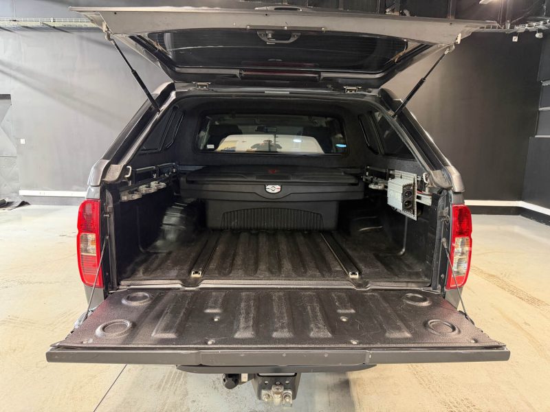 NISSAN NAVARA PICK-UP 3.0 V6 DCI DOUBLE CAB LE 4X4 2011