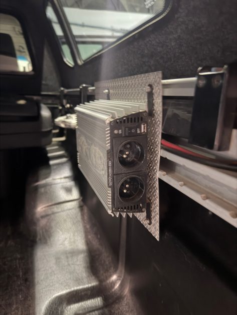 NISSAN NAVARA PICK-UP 3.0 V6 DCI DOUBLE CAB LE 4X4 2011