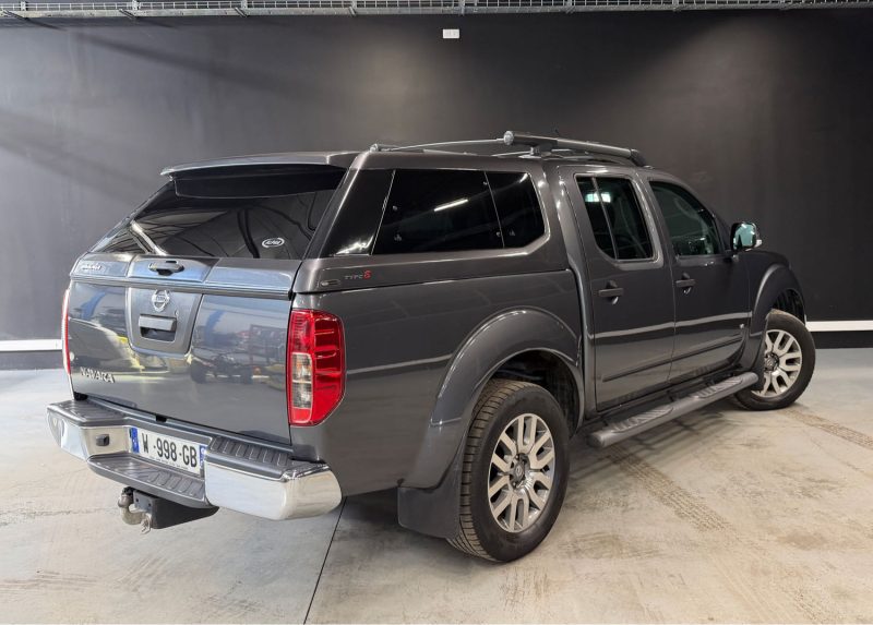 NISSAN NAVARA PICK-UP 3.0 V6 DCI DOUBLE CAB LE 4X4 2011