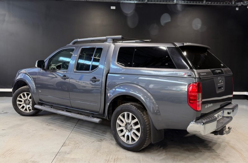 NISSAN NAVARA PICK-UP 3.0 V6 DCI DOUBLE CAB LE 4X4 2011