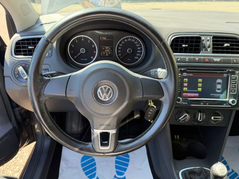 VOLKSWAGEN POLO V 1.4l 85CV TRENDLINE 5P 1ere MAIN