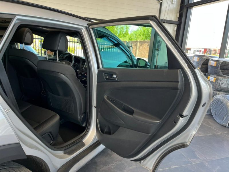 🚗 HYUNDAI TUCSON II 1.7 CRDI 115ch ⚙️☀️ Toit ouvrant 📷 Caméra ♨️ Sièges chauffants 🛡️ Garantie