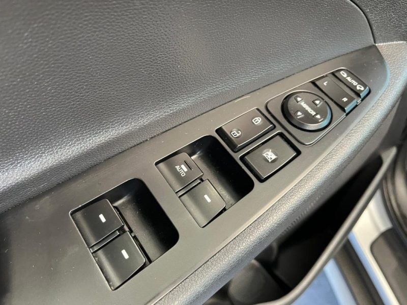 🚗 HYUNDAI TUCSON II 1.7 CRDI 115ch ⚙️☀️ Toit ouvrant 📷 Caméra ♨️ Sièges chauffants 🛡️ Garantie