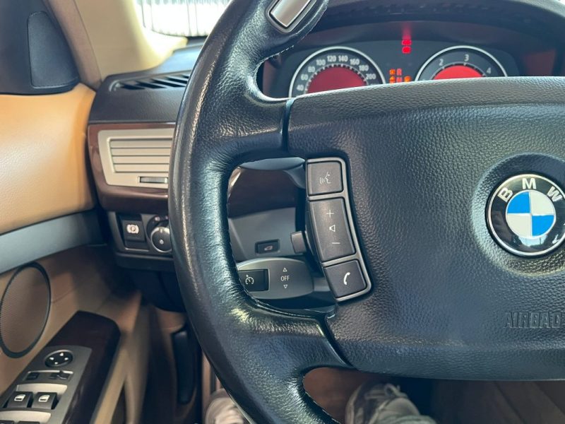 🚗 BMW SÉRIE 7 730d 231ch ⚙️ ♨️ Sièges chauffants 🪑 Cuir 🧭 GPS ❄️ Climatisation