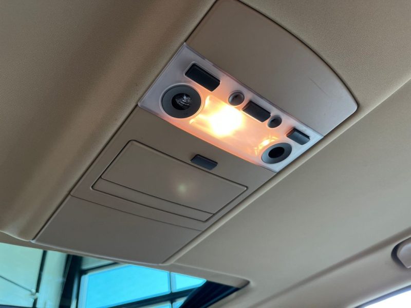 🚗 BMW SÉRIE 7 730d 231ch ⚙️ ♨️ Sièges chauffants 🪑 Cuir 🧭 GPS ❄️ Climatisation