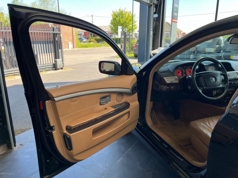 🚗 BMW SÉRIE 7 730d 231ch ⚙️ ♨️ Sièges chauffants 🪑 Cuir 🧭 GPS ❄️ Climatisation