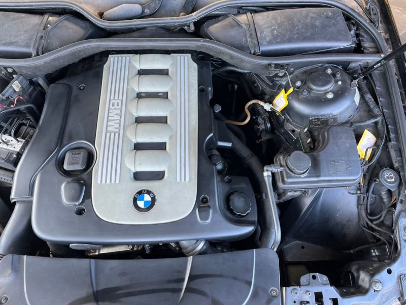 🚗 BMW SÉRIE 7 730d 231ch ⚙️ ♨️ Sièges chauffants 🪑 Cuir 🧭 GPS ❄️ Climatisation