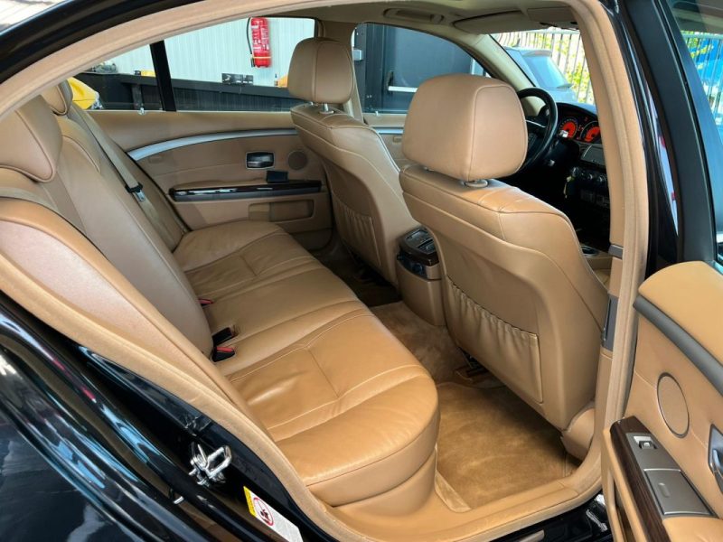 🚗 BMW SÉRIE 7 730d 231ch ⚙️ ♨️ Sièges chauffants 🪑 Cuir 🧭 GPS ❄️ Climatisation