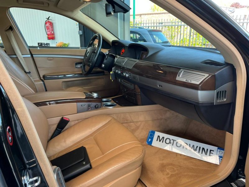 🚗 BMW SÉRIE 7 730d 231ch ⚙️ ♨️ Sièges chauffants 🪑 Cuir 🧭 GPS ❄️ Climatisation