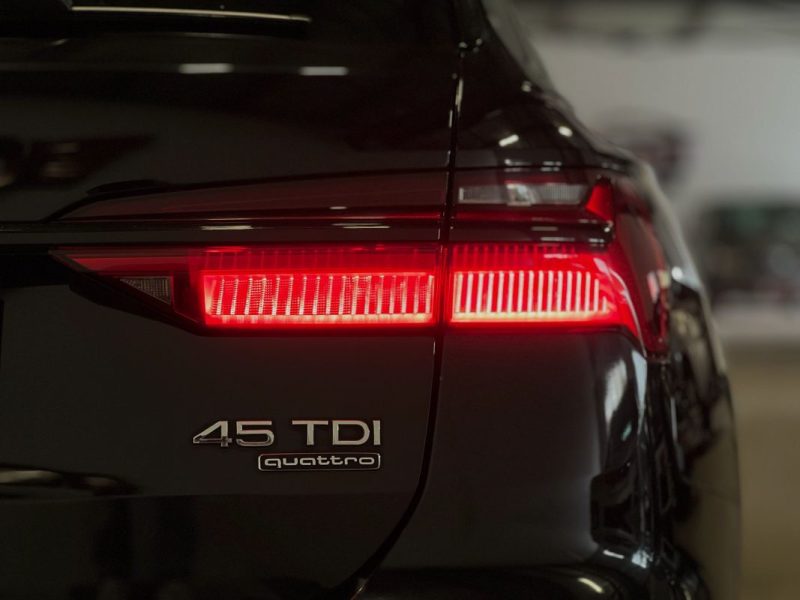 AUDI A6 AVANT 45 TDI 231CH QUATTRO S-TRONIC 231CH 