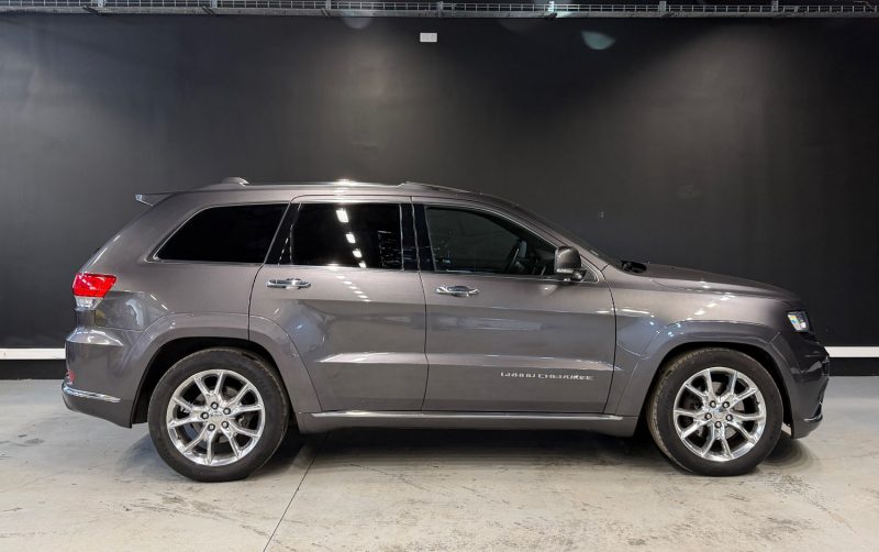 JEEP GRAND CHEROKEE SUMMIT 2014
