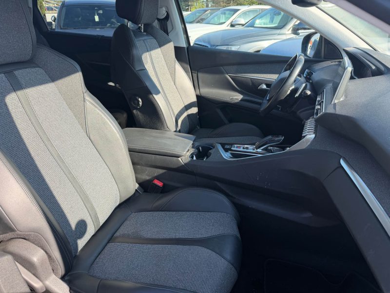 PEUGEOT 5008 1.5 BLUEHDI 130CH E6.C ALLURE 7 PLACES S&S EAT8 2020