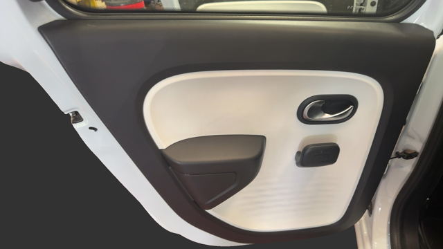 RENAULT TWINGO 3 1.0 SCE 65CH VIBES E6D-FULL 2021