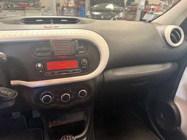 RENAULT TWINGO 3 1.0 SCE 65CH VIBES E6D-FULL 2021