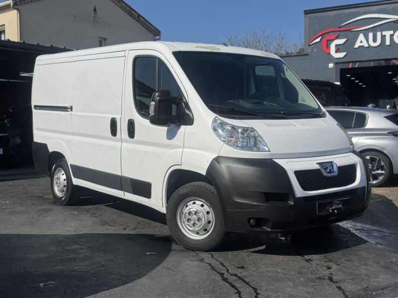 PEUGEOT BOXER CAMION PLATE FORMECHÂSSIS 2.2 HDI 110 2012