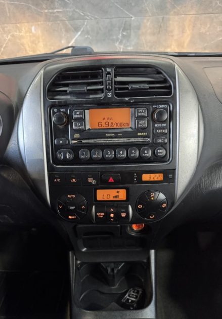 TOYOTA RAV4 II 2.0 D 4D 4WD 4X4 2005
