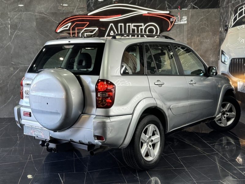 TOYOTA RAV4 II 2.0 D 4D 4WD 4X4 2005