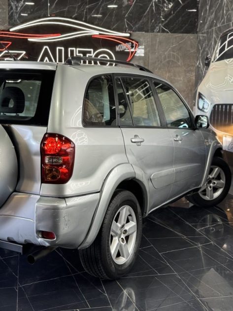 TOYOTA RAV4 II 2.0 D 4D 4WD 4X4 2005