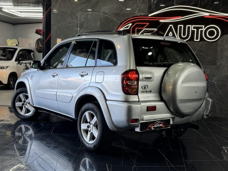 TOYOTA RAV4 II 2.0 D 4D 4WD 4X4 2005