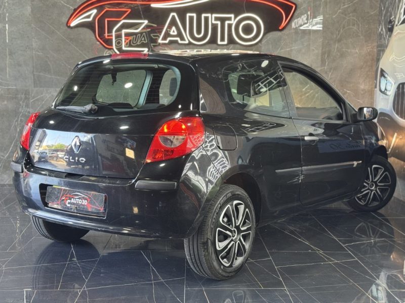 RENAULT CLIO III EXPRESSION 1.5DCI 85 2008