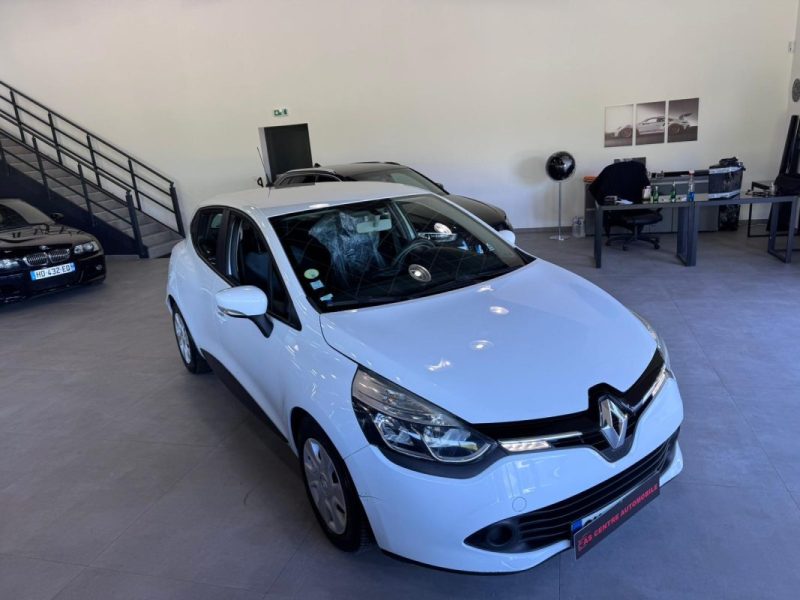 RENAULT CLIO IV 1.5 DCI 90cv Dynamique / 1 ERE MAIN / 5 PLACES