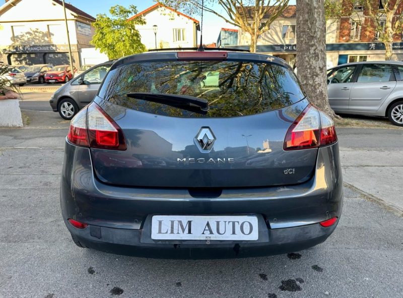 RENAULT MEGANE III 1.6 dCi 130 Bose Edition