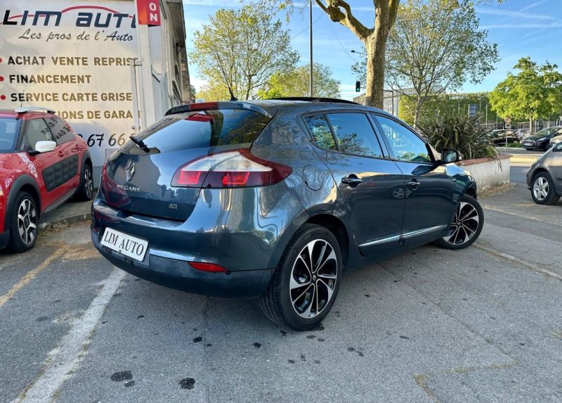 RENAULT MEGANE III 1.6 dCi 130 Bose Edition