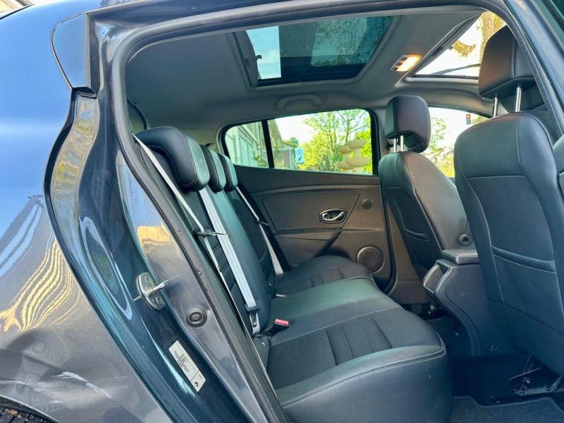 RENAULT MEGANE III 1.6 dCi 130 Bose Edition