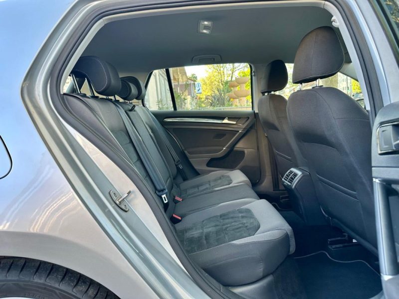 VOLKSWAGEN GOLF VII 1.6 TDI 115 CARAT  