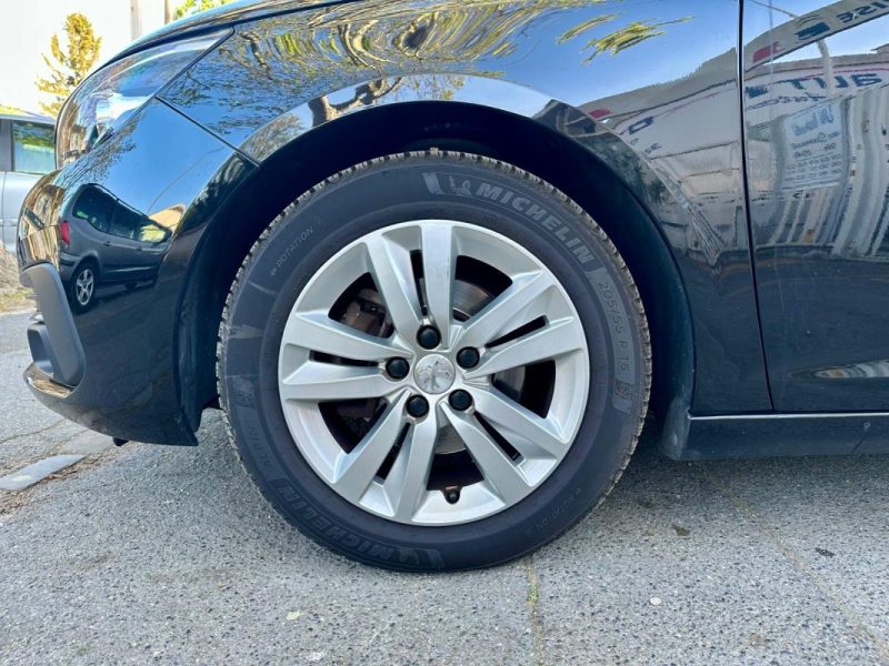 PEUGEOT 308 1.5 BlueHDI 130 ACTIVE EAT8 *1ère MAIN* 