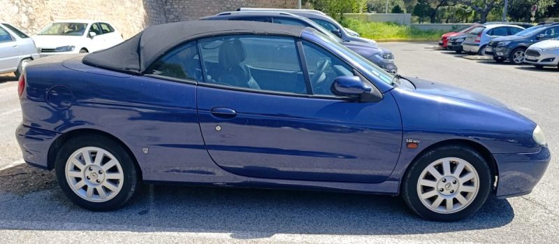 RENAULT MEGANE CAB DYNAMIQUE 1.6 16V 2002