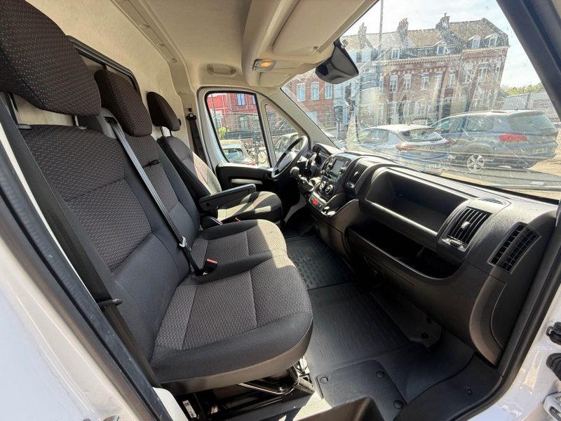 PEUGEOT BOXER L3H2 2.2 BLUEHDI 165cv S&S PACK ASPHALT - SUSPENSION PNEUMATQUE DUNLOP